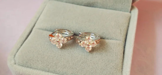 REETI 925 Sterling Silver Earrings Zircon clover Stud Earrings For Women Best Gift earings fashion jewelry