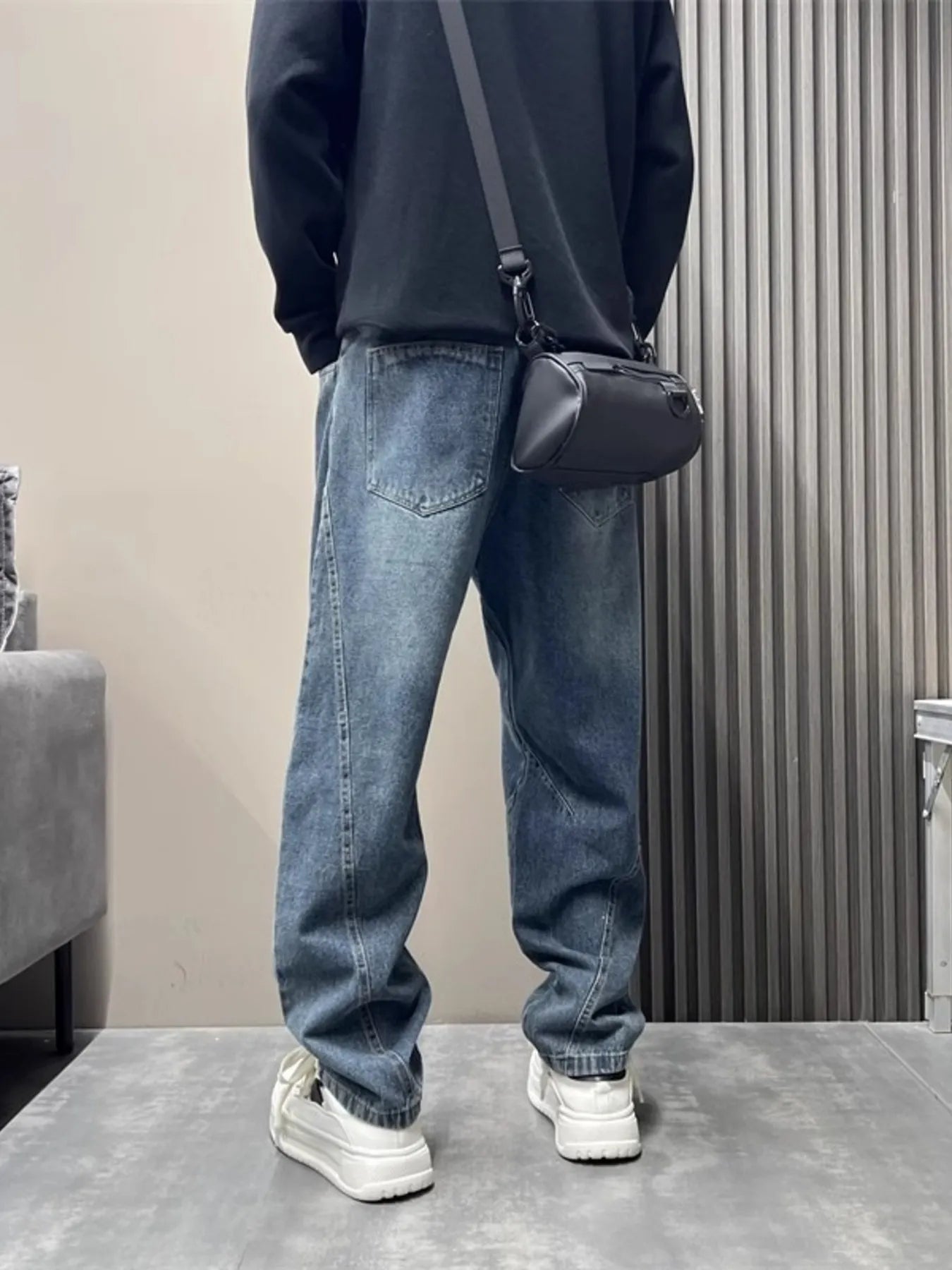 3b64065b12344a47b4404636f850e99c-Max-Origin